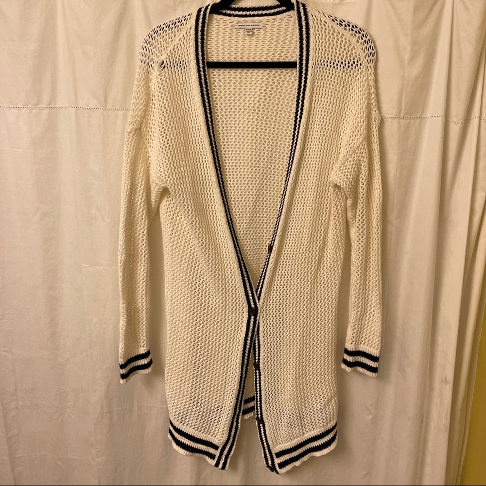 AE 🦅 Cream Cardigan